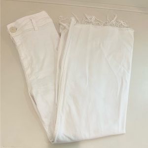 zara marine jeans in white! 💌